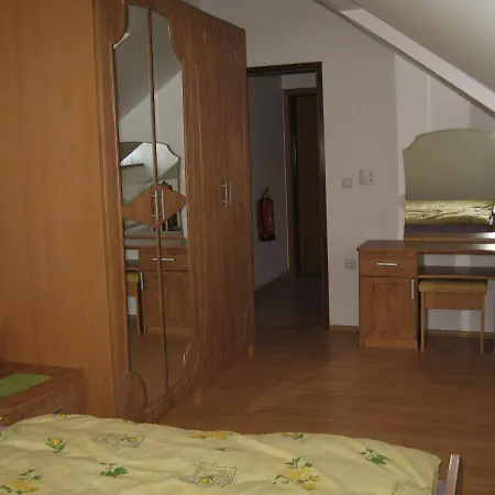 - Turisticna Kmetija Vrbnjak * Ljutomer