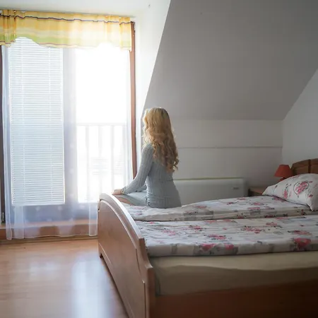 - Turisticna Kmetija Vrbnjak