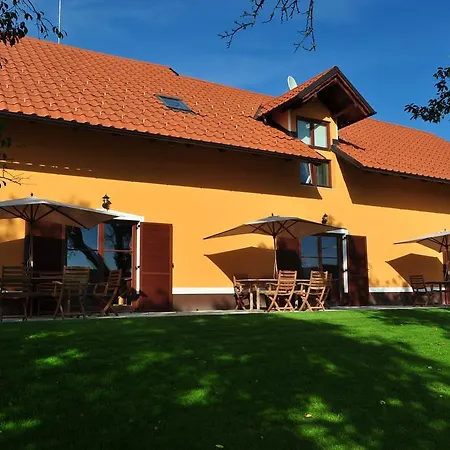 Apartamento - Turisticna Kmetija Vrbnjak Ljutomer