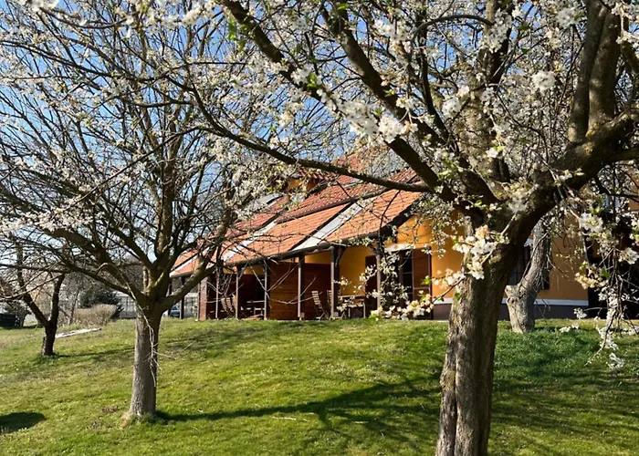 - Turisticna Kmetija Vrbnjak